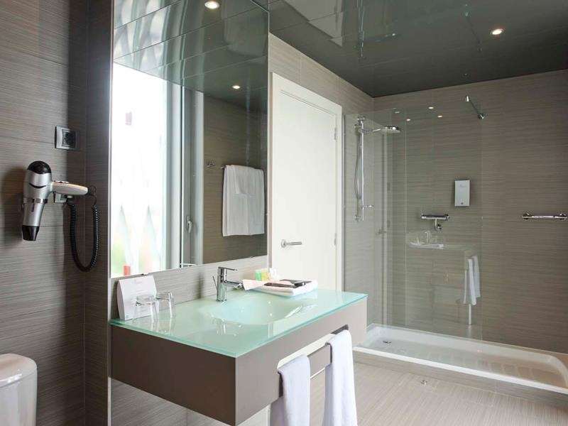 Sercotel Boulevard Vitoria-Gasteiz Phòng bức ảnh